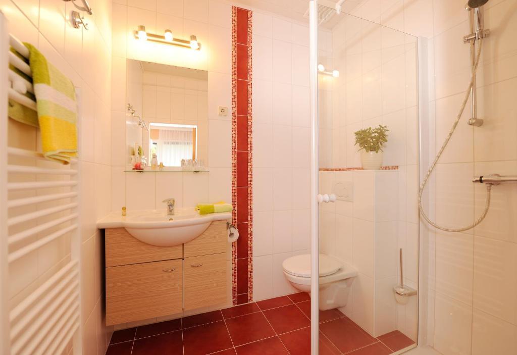 Privatzimmer Langthaler Melk Bilik gambar