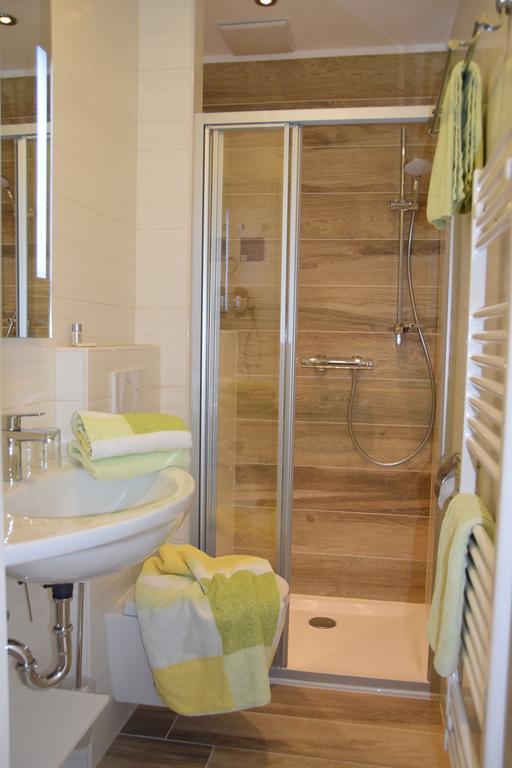 Privatzimmer Langthaler Melk Luaran gambar